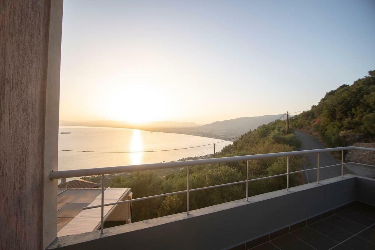 Messinian Sunset Villa Kalamata Eksteriør billede